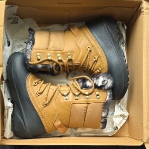 The North Face Tan and Gray Winter Boots - Womens 5.5